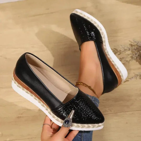 Shaniyah - Ortopedik Kaymaz Ayakkabılar