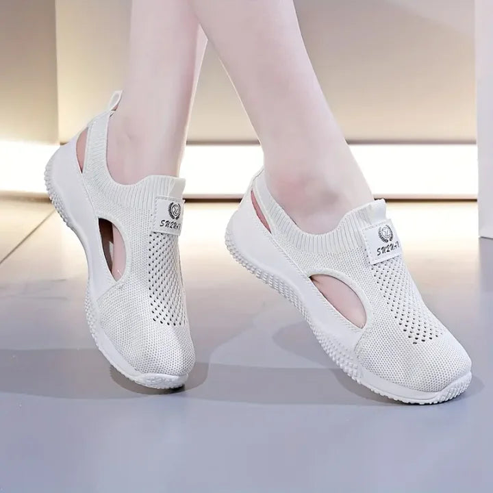 Aderia - Nefes Alabilen Slip-On Spor Ayakkabı