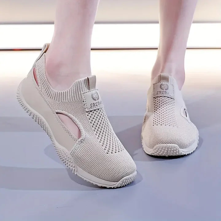 Aderia - Nefes Alabilen Slip-On Spor Ayakkabı