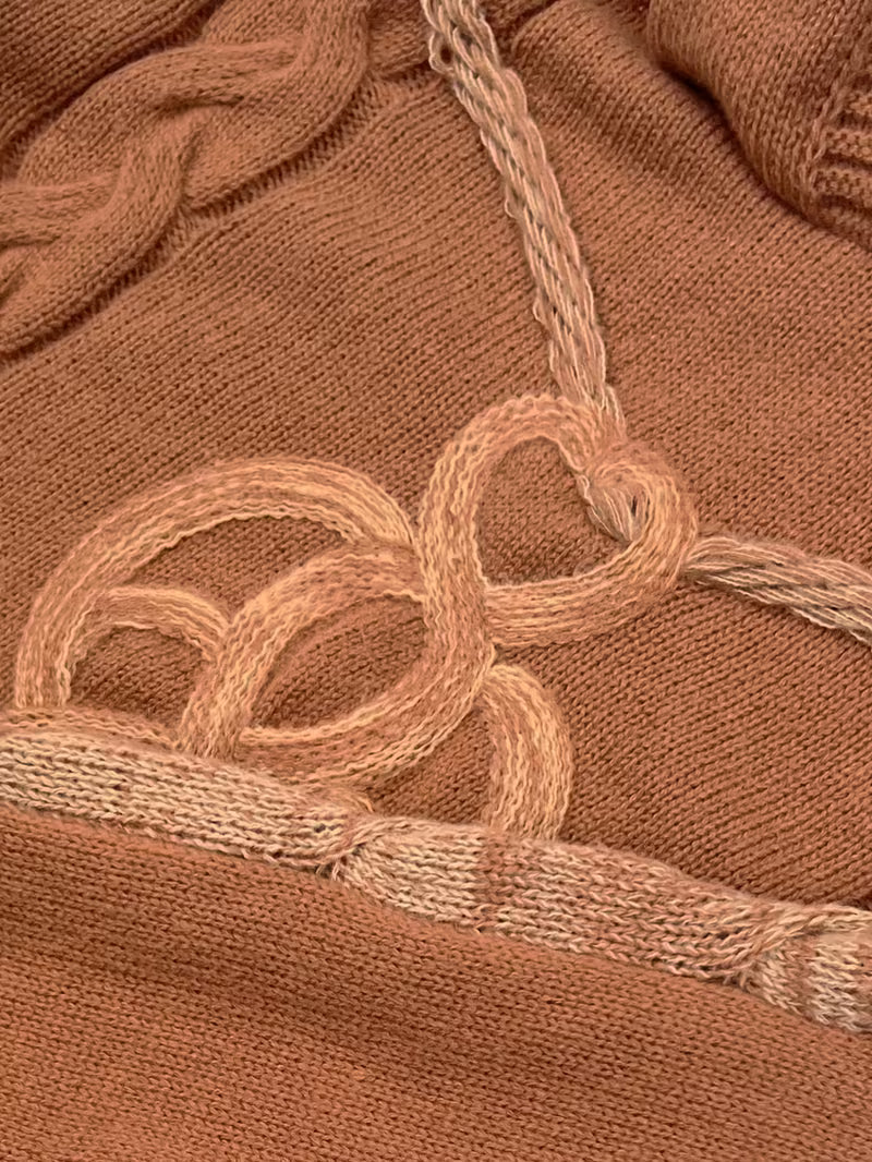 Cypriana - Kapüşonlu Zarif Örgü Kazak