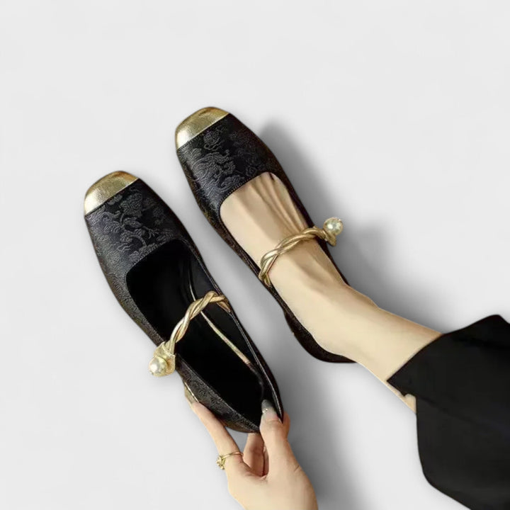 Veneta - Zarif Kaymaz Ayakkabılar